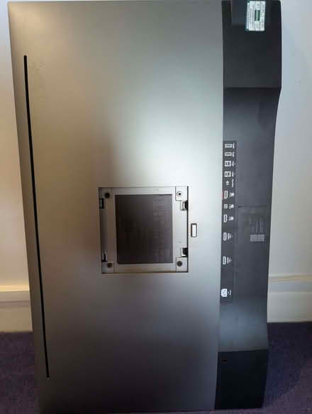 Photo of free Dell UP2716D 27" Computer Monitor (not working - for parts) (Sutton Pools OX14) #3