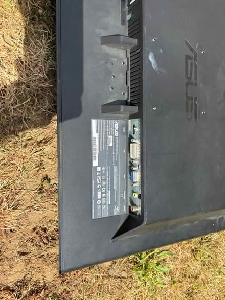 Photo of free ASUS 24” monitor (Sevenoaks TN13) #2