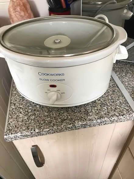 Photo of free Slow cooker (Edinburgh EH125SL) #1