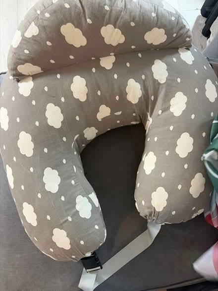 Photo of free Nursing Pillow (Walworth Road) #1