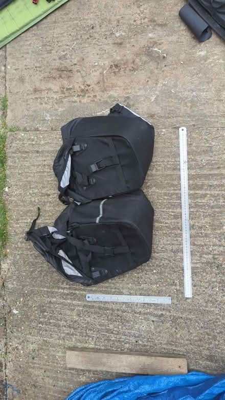 Photo of free 2 bicycle panniers (Iffley OX4) #4