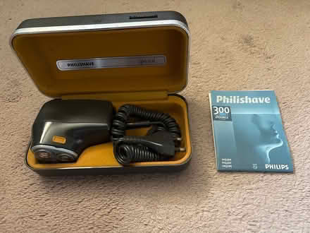 Photo of free Electric shaver (LU7 Marley Fields) #1