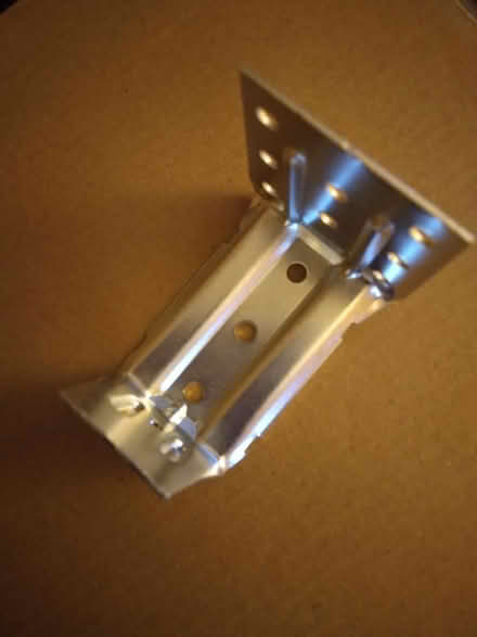 Photo of free brackets (south yardley B25) #4