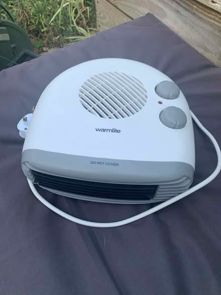 Photo of free Fan heater (Ringwood BH24) #1