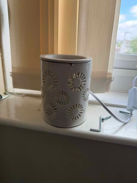 Photo of free Wax melt warmer (Leeds, LS7) #1