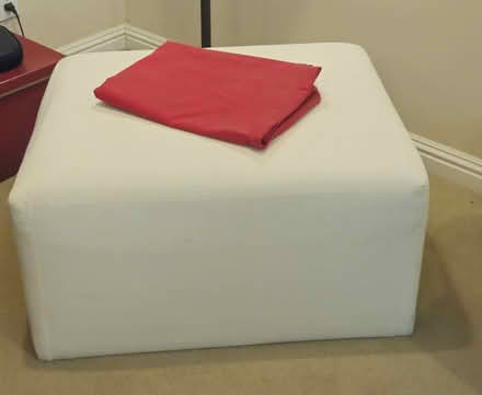 Photo of free Ottoman, custom-made (San Rafael, Gerstel Park) #1