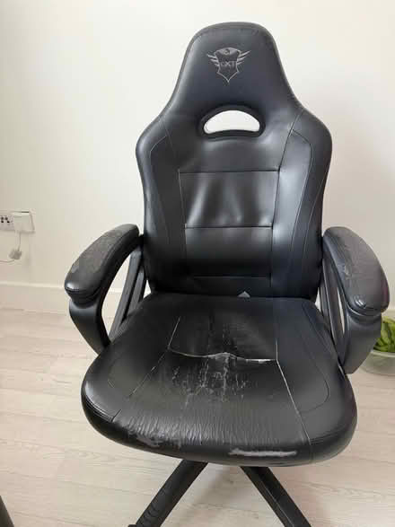 Photo of free Gaming chair (Town centre ME15) #1
