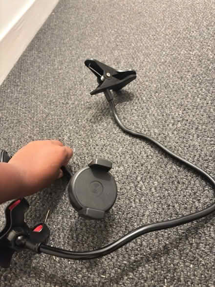 Photo of free Phone holders (S662QB) #1
