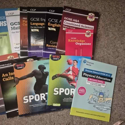 Photo of free gcse books (Woking GU21) #2
