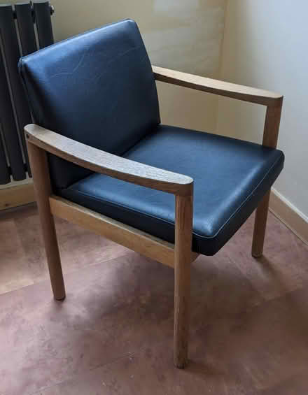 Photo of free Sturdy wooden & leather chair (Shawlands, G41) #1