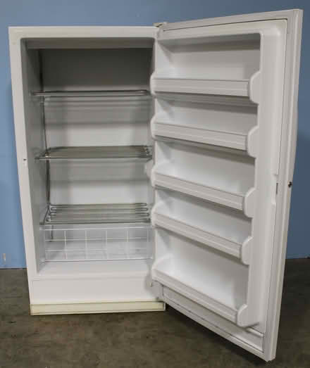 Photo of Working Freezer - Can Collect (Gerrards Cross SL9) #1