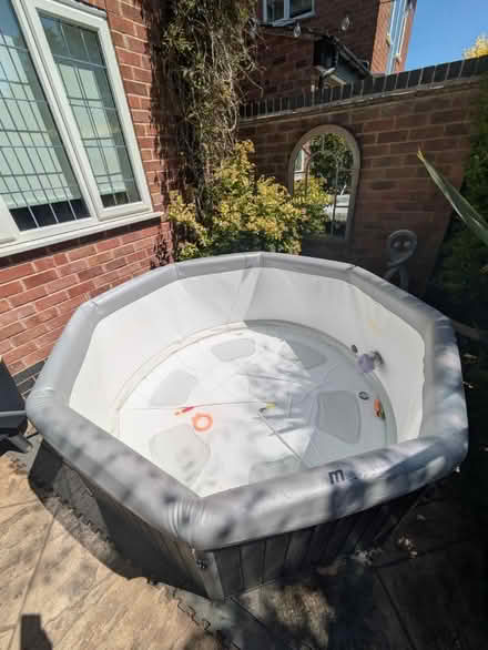 Photo of free M-spa Tuscany hot tub (Wollaton NG8) #3