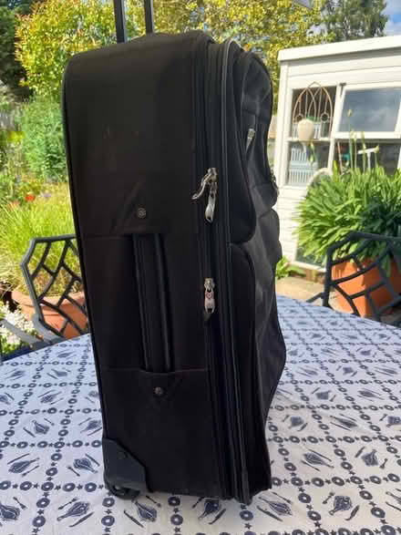 Photo of free Large travel suitcase with 4 wheels and pull out handle (Sanderstead CR2) #2