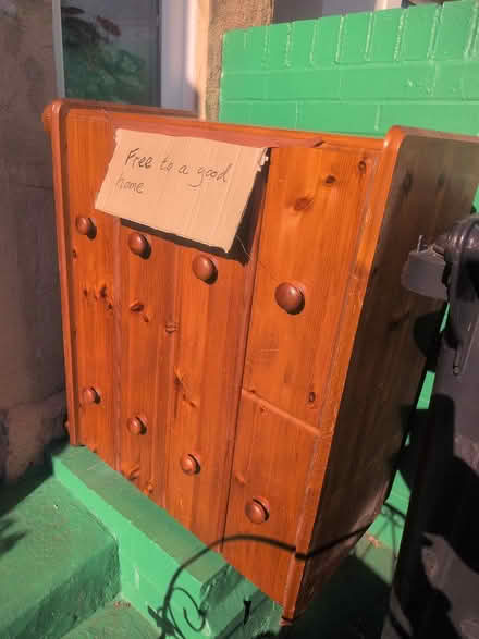 Photo of free Pine set of Drawers (BS59AL) #1