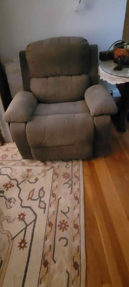 Photo of free Recliner- light weight (Riverdale Av Greenwich CT) #1