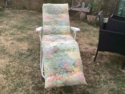 Photo of free Pair of sun, garden recliners (Greater Leys OX4) #2