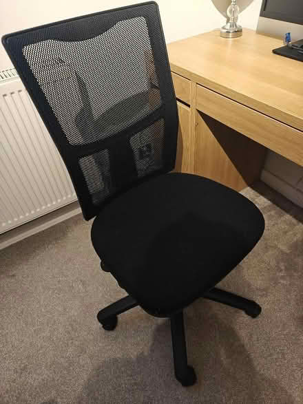 Photo of free Desk office chair - black (Ravenscourt Park W6) #1