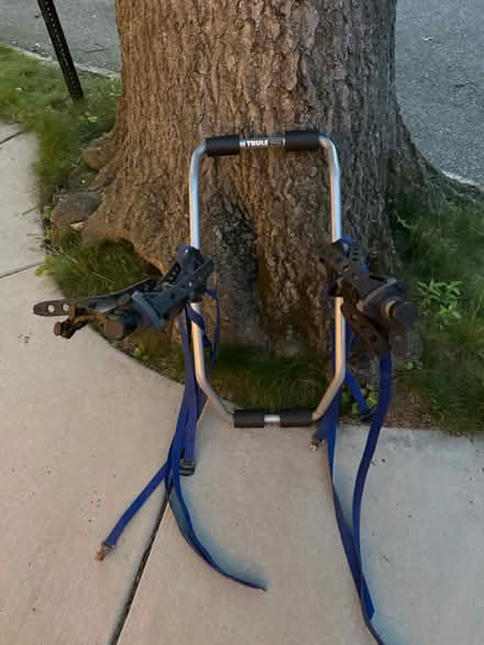 Photo of free Thule bike rack (Media 19063) #2