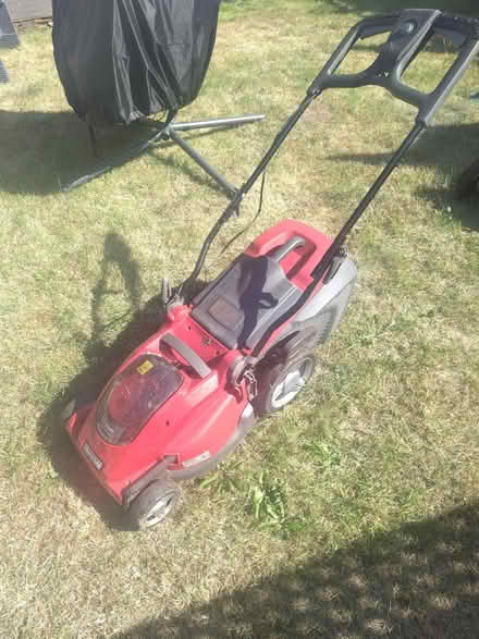 Photo of free Battery powered lawnmower (Belle Vale, L25) #2
