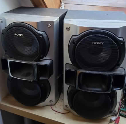 Photo of free Sony mini music system (Kingwood Common RG9) #2