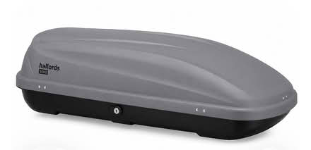 Photo of free Halfords roof box (Wymondham NR18) #1