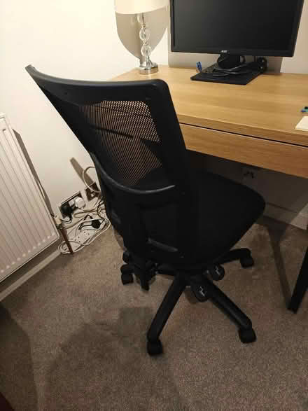 Photo of free Desk office chair - black (Ravenscourt Park W6) #2