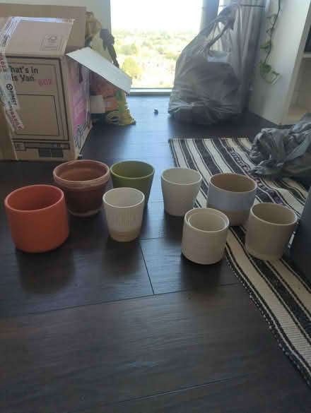 Photo of free Plant pots (Colliers Wood SW19) #1