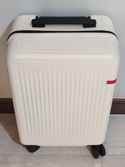 Photo of free 20" Luggage Case (White) (Hillview Avenue) #1