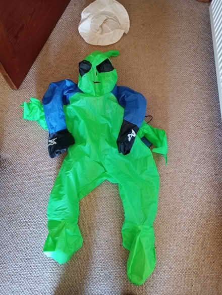 Photo of free Kids inflatable costume (Quernmore LA2) #1