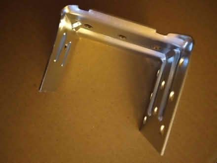 Photo of free brackets (south yardley B25) #3