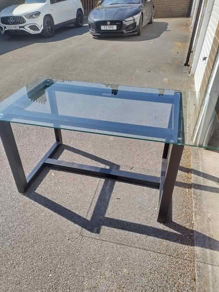 Photo of free Dining table (Harrogate centre.) #2