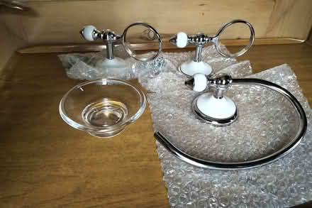 Photo of free Wash room set (Belper DE56) #1