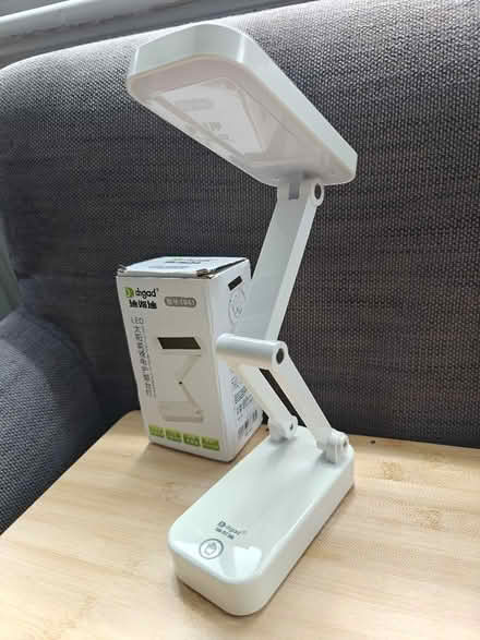 Photo of free Solar lamp - 3 colour temperatures, dimmable, touch, foldabl (Ravenscourt Park W6) #3