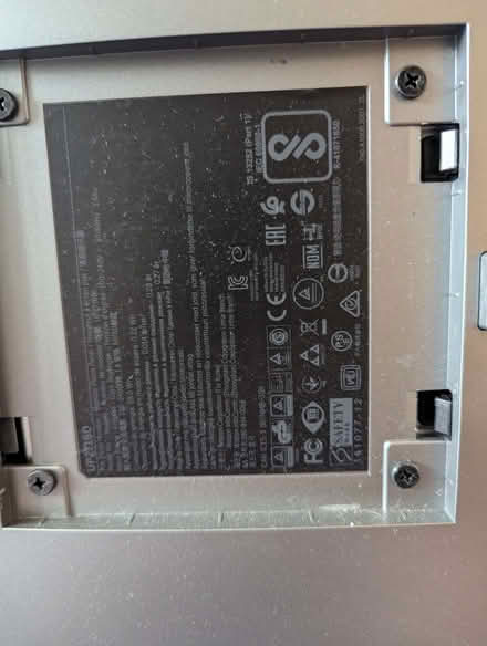 Photo of free Dell UP2716D 27" Computer Monitor (not working - for parts) (Sutton Pools OX14) #2