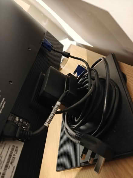 Photo of free 21.5-inch Acer Monitor (Ravenscourt Park W6) #3
