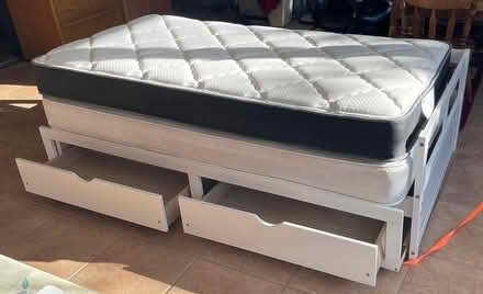 Photo of free Twin Bed (PDN & Golf Course Rd) #1
