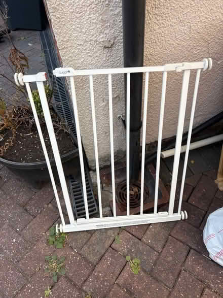 Photo of free Cuggl slim baby gate (Heaton Norris SK4) #1