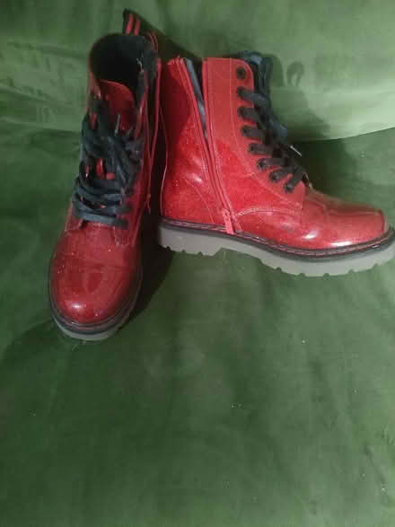 Photo of free Red boots (Cutteslowe OX2) #2