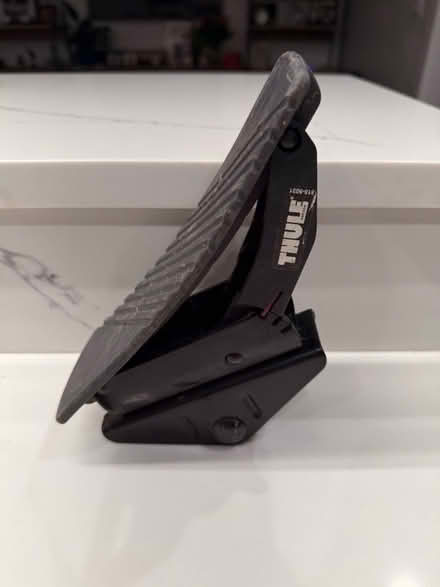 Photo of free Thule kayak carriers (Media 19063) #3