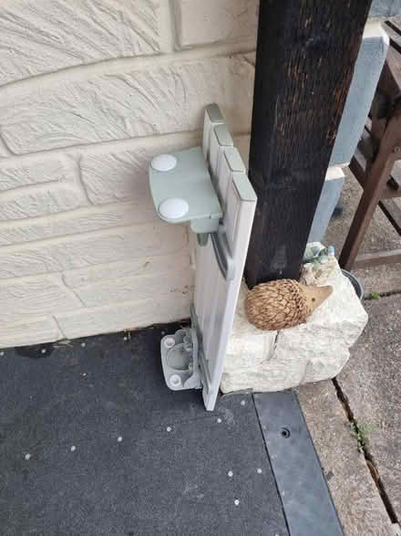 Photo of free Mobility bath seat (mansfield, NG18) #2
