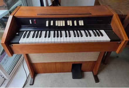 Photo of free M.Hohner Classic Organ 49 Keys (Surrey RH1) #3