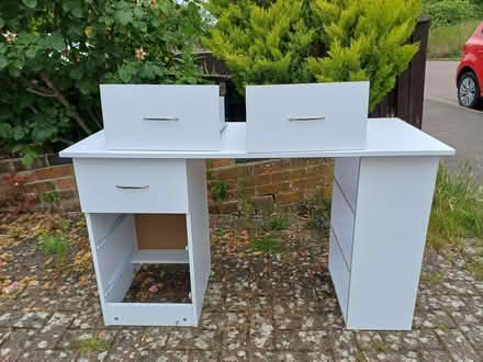 Photo of free Smallish desk (North Hinksey OX2) #1