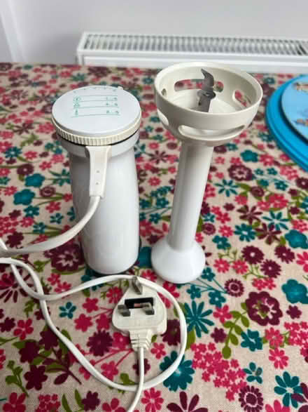Photo of free Braun hand blender (KT18 Epsom Common) #2