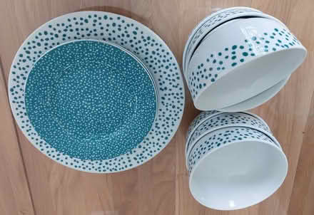 Photo of free Dinner set (Eastern Green CV5) #1
