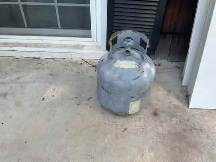 Photo of free Propane tank (Severna Park) #1