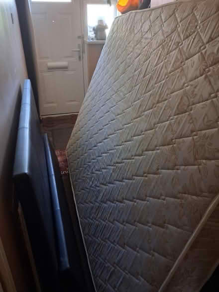 Photo of free King size bed (B97 6PA) #4