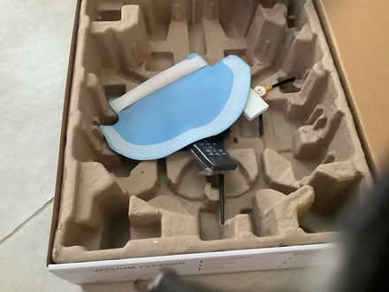 Photo of free Robot vacuum cleaner (LE2 , Clarendon Park) #3