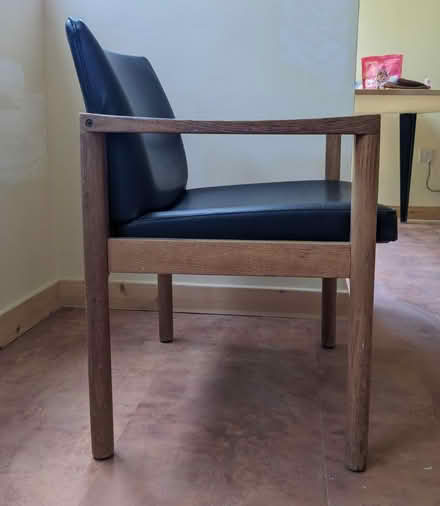 Photo of free Sturdy wooden & leather chair (Shawlands, G41) #3