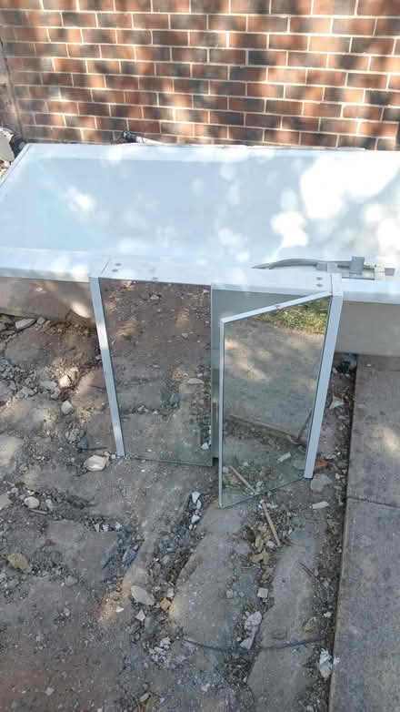 Photo of free 1750 x 750 shower bath & screen (Lower Hartshay DE5) #4