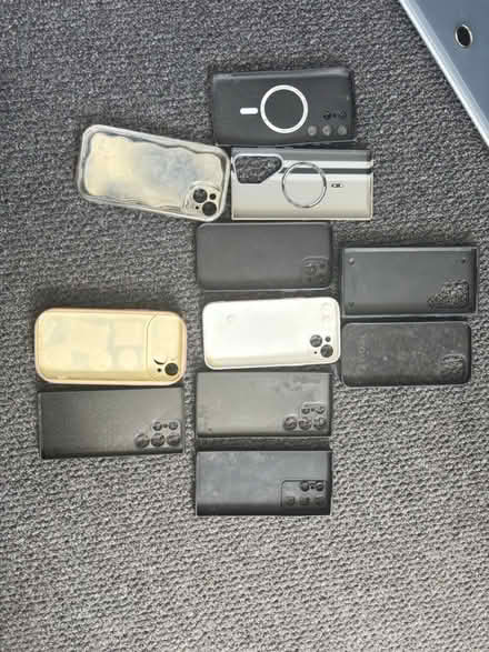 Photo of free iPhone and Samsung phone case (S662QB) #2